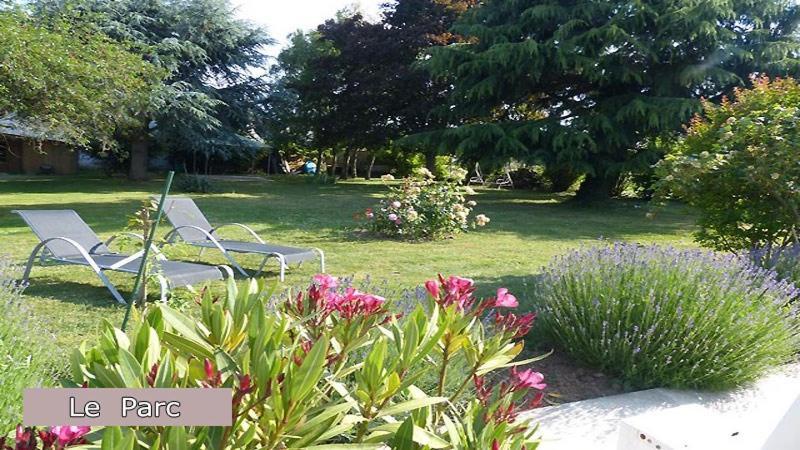 Le Clos Fleuri Vineuil  Buitenkant foto